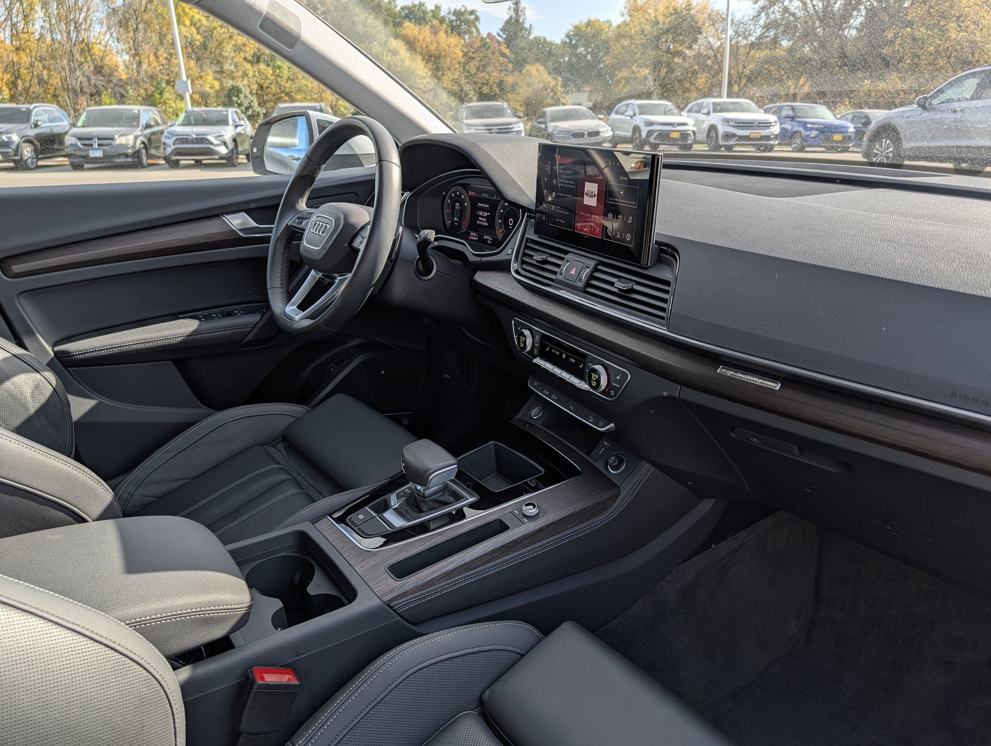 Certified 2024 Audi Q5 2.0T Premium Plus w/ Premium Plus Package AWD/4WD image 19