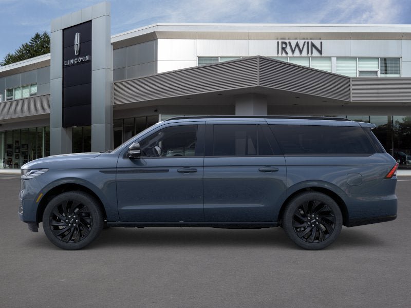 New 2026 Lincoln Navigator L Reserve image 3