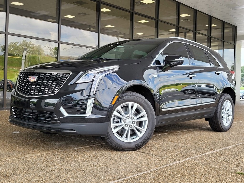 New 2025 Cadillac XT5 Luxury