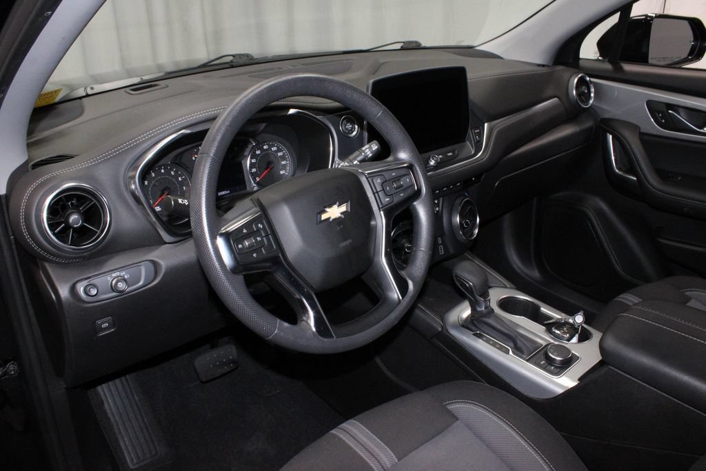 Used 2024 Chevrolet Blazer LT w/ Driver Confidence Package FWD image 23
