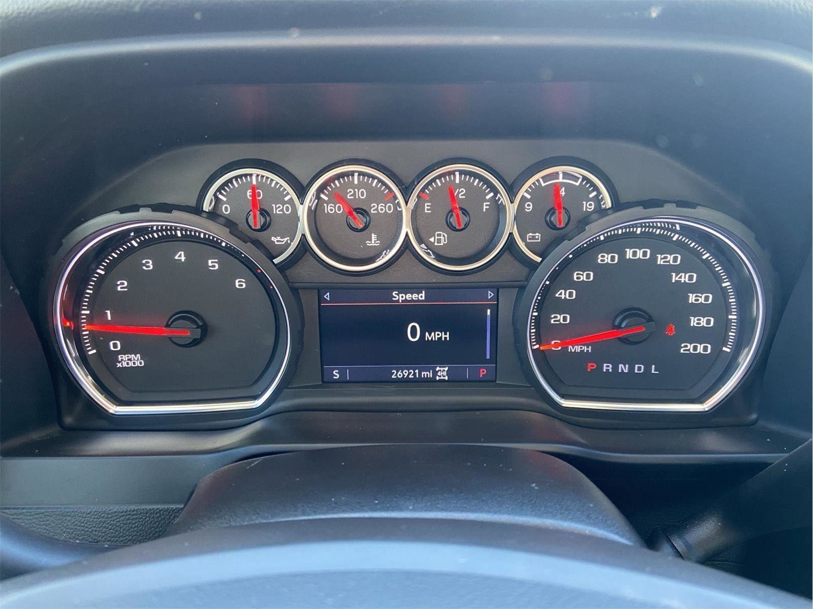 Used 2021 Chevrolet Silverado 1500 LT Trail Boss w/ Bed Protection Package image 4