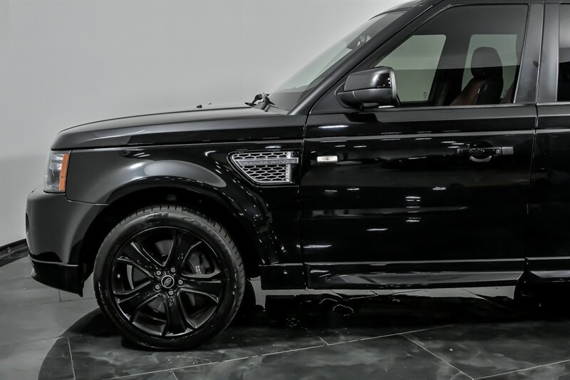 Used 2013 Land Rover Range Rover Sport Autobiography AWD/4WD image 6