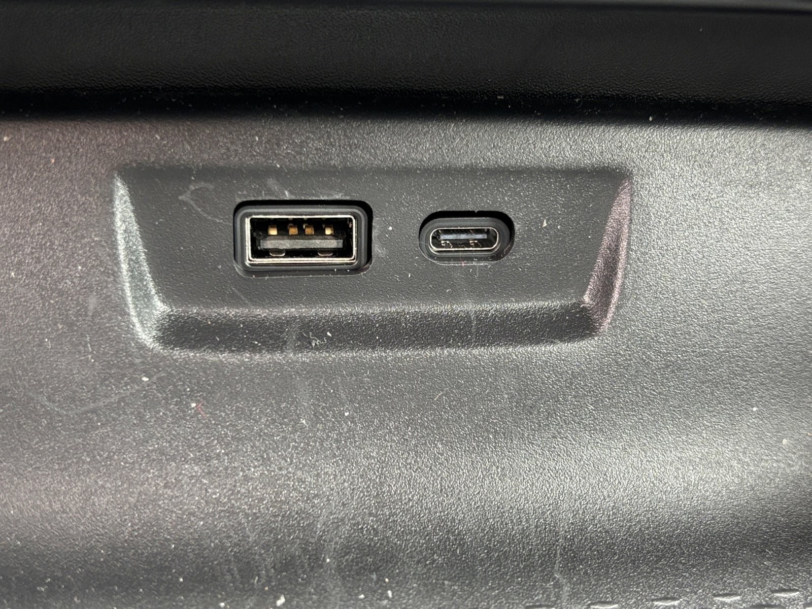 Used 2026 GMC Terrain Denali w/ LPO, Floor Liner Package image 21