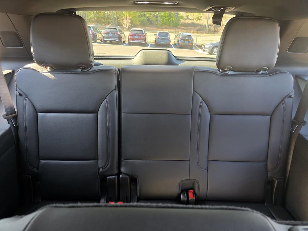 Used 2021 Chevrolet Tahoe Z71 image 27