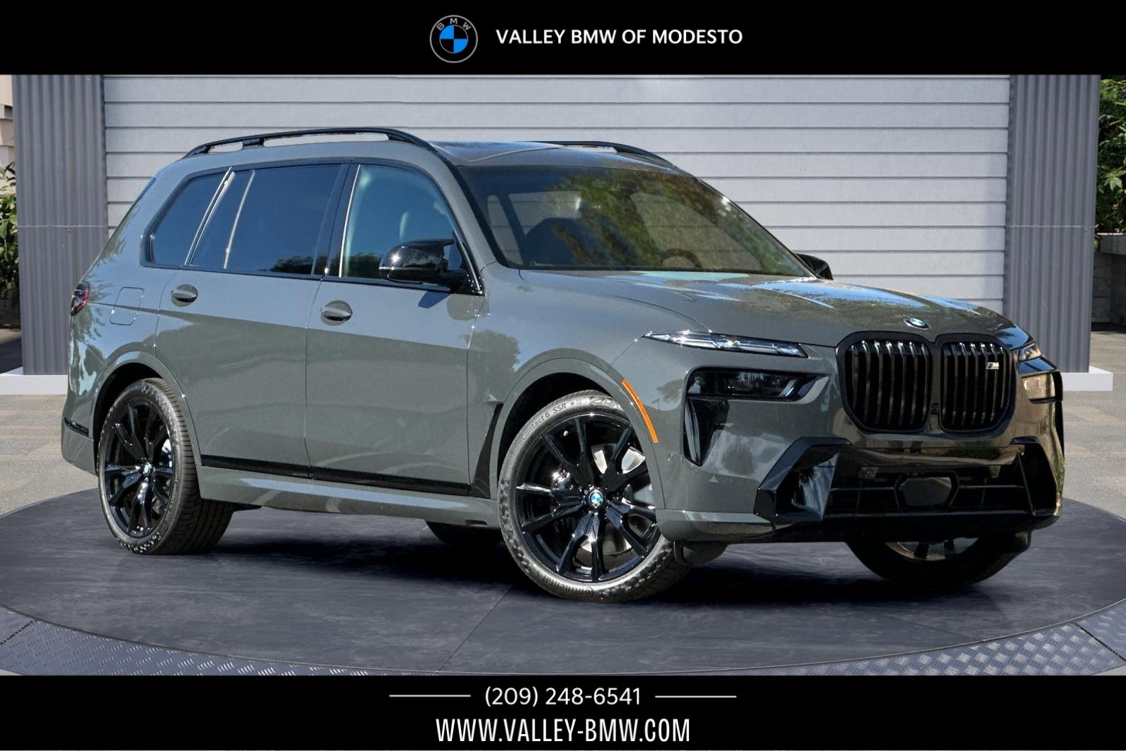 New 2026 BMW X7 M60i