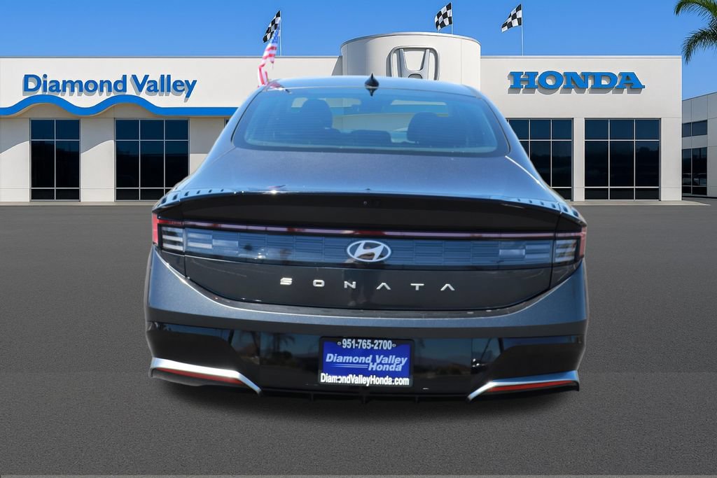 Used 2024 Hyundai Sonata SEL FWD image 5