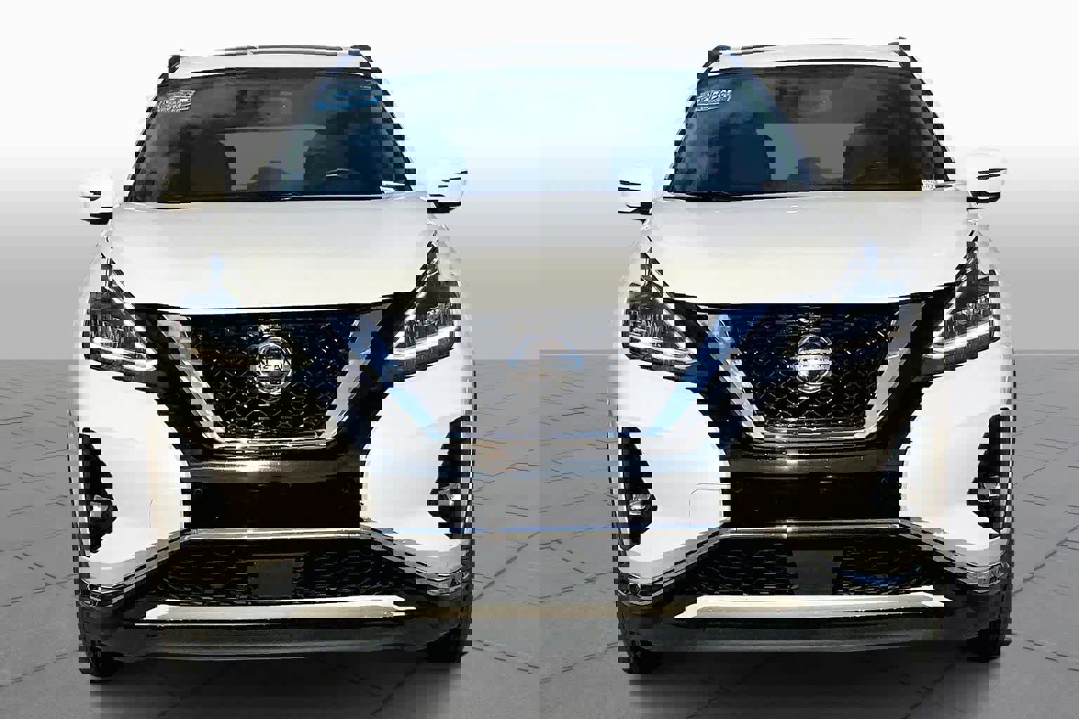 Used 2020 Nissan Murano SV w/ Premium Package image 4