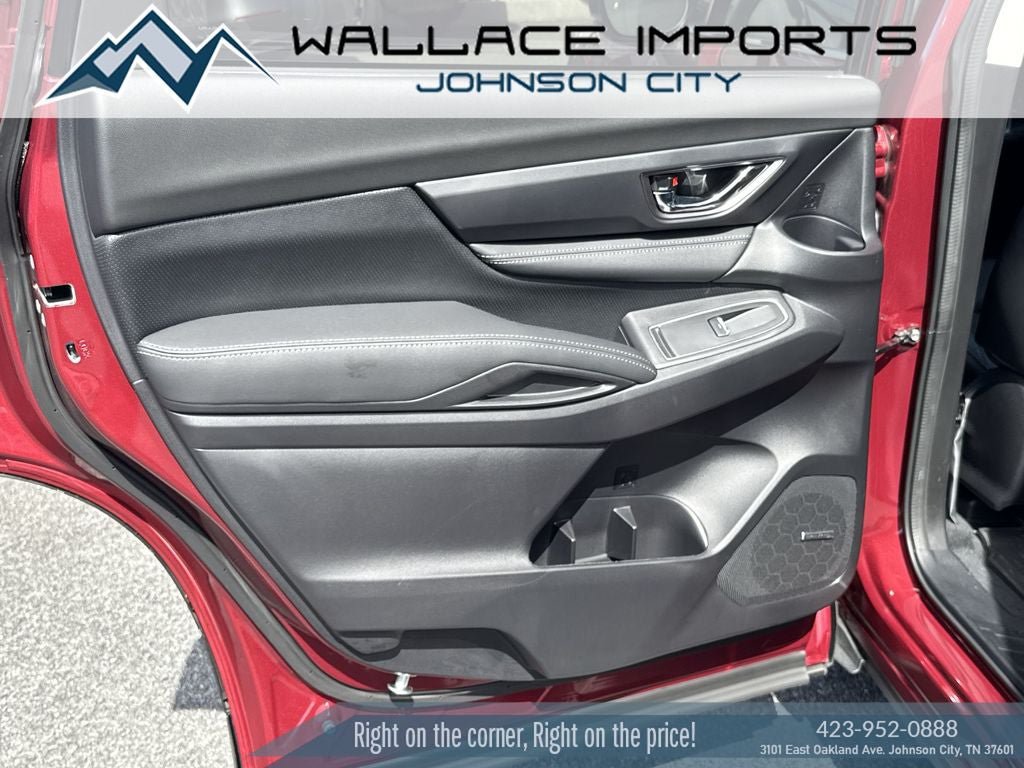 Used 2025 Subaru Ascent Limited w/ Popular Package #2 AWD/4WD image 35