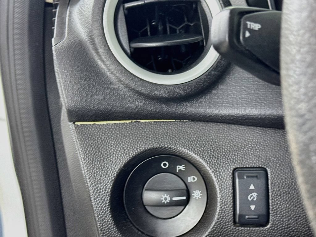 Used 2018 Ford Fiesta SE FWD image 10