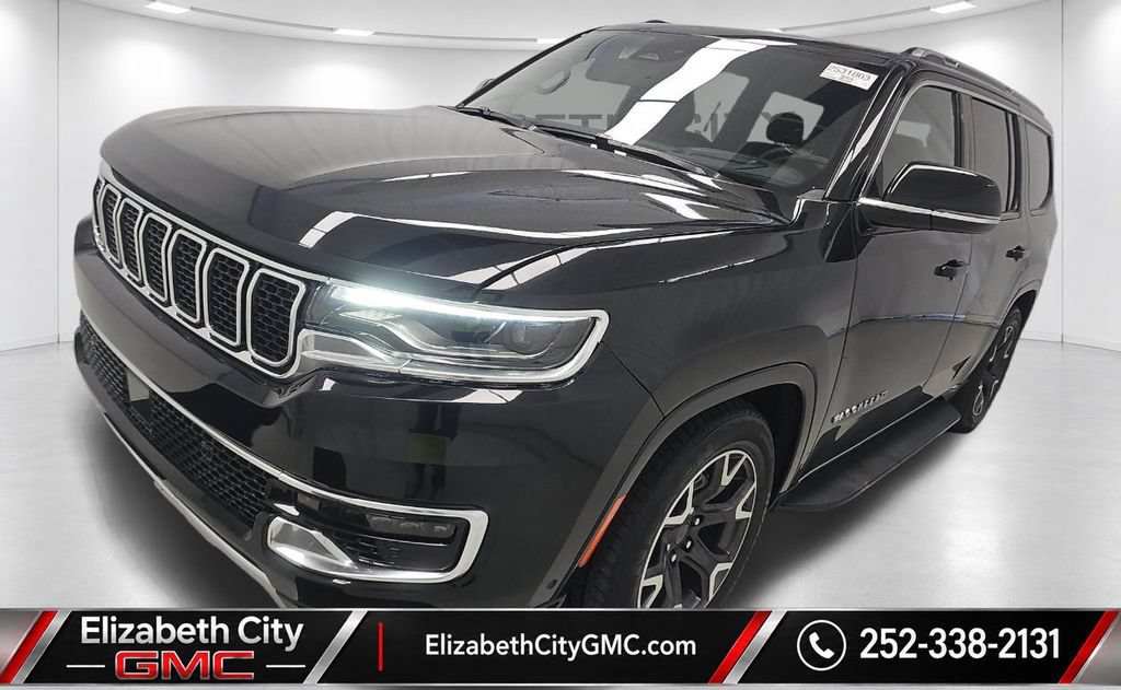 Used 2024 Jeep Wagoneer Series III AWD/4WD image 3