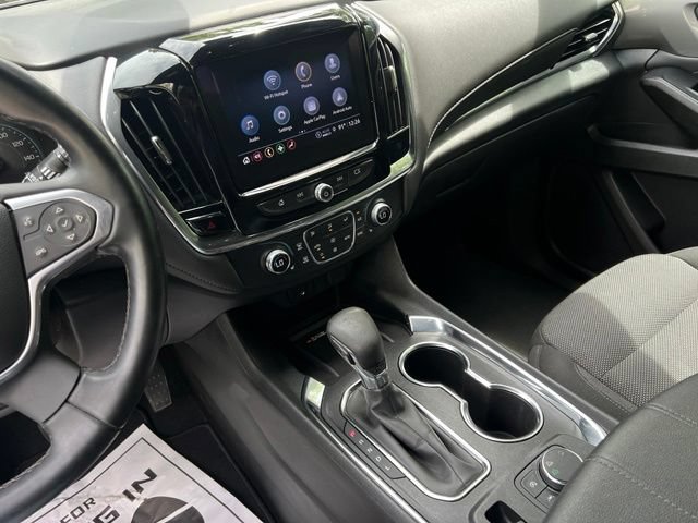 Used 2023 Chevrolet Traverse LT AWD/4WD image 37