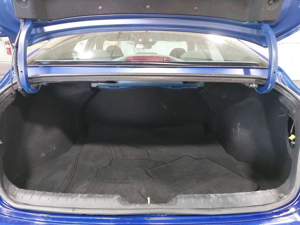 Used 2025 Hyundai Elantra Sport FWD image 12
