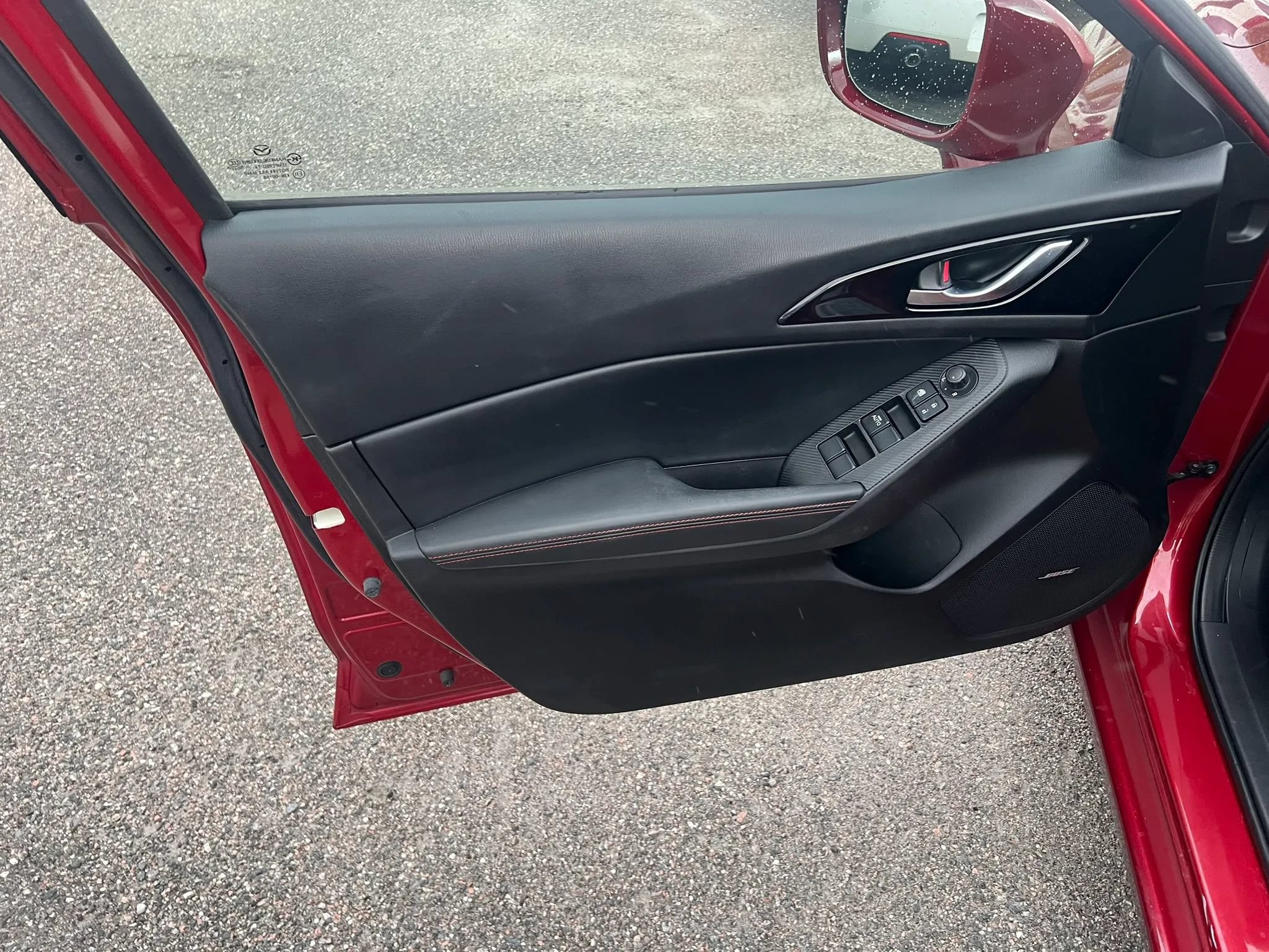 Used 2016 MAZDA MAZDA3 s Touring FWD image 8