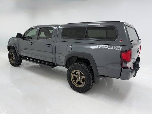 Used 2019 Toyota Tacoma TRD Off-Road image 17