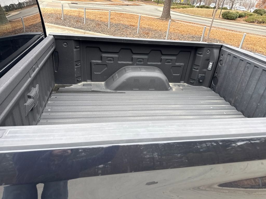 Used 2023 Chevrolet Silverado 1500 LT w/ Protection Package image 27