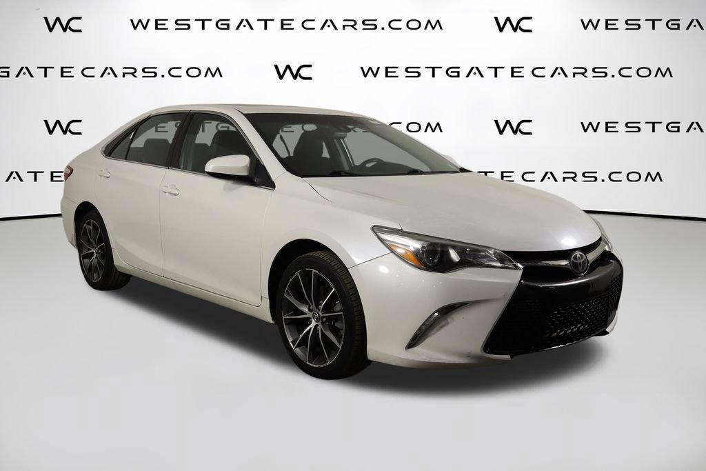 Used 2017 Toyota Camry XSE w/ Moonroof Package image 41