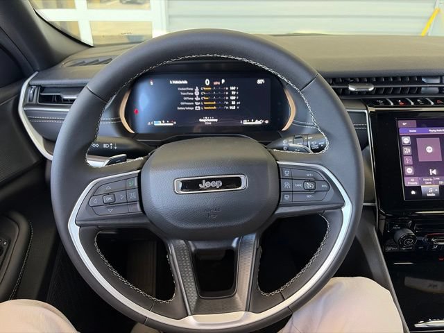 New 2026 Jeep Grand Cherokee Laredo AWD/4WD image 6
