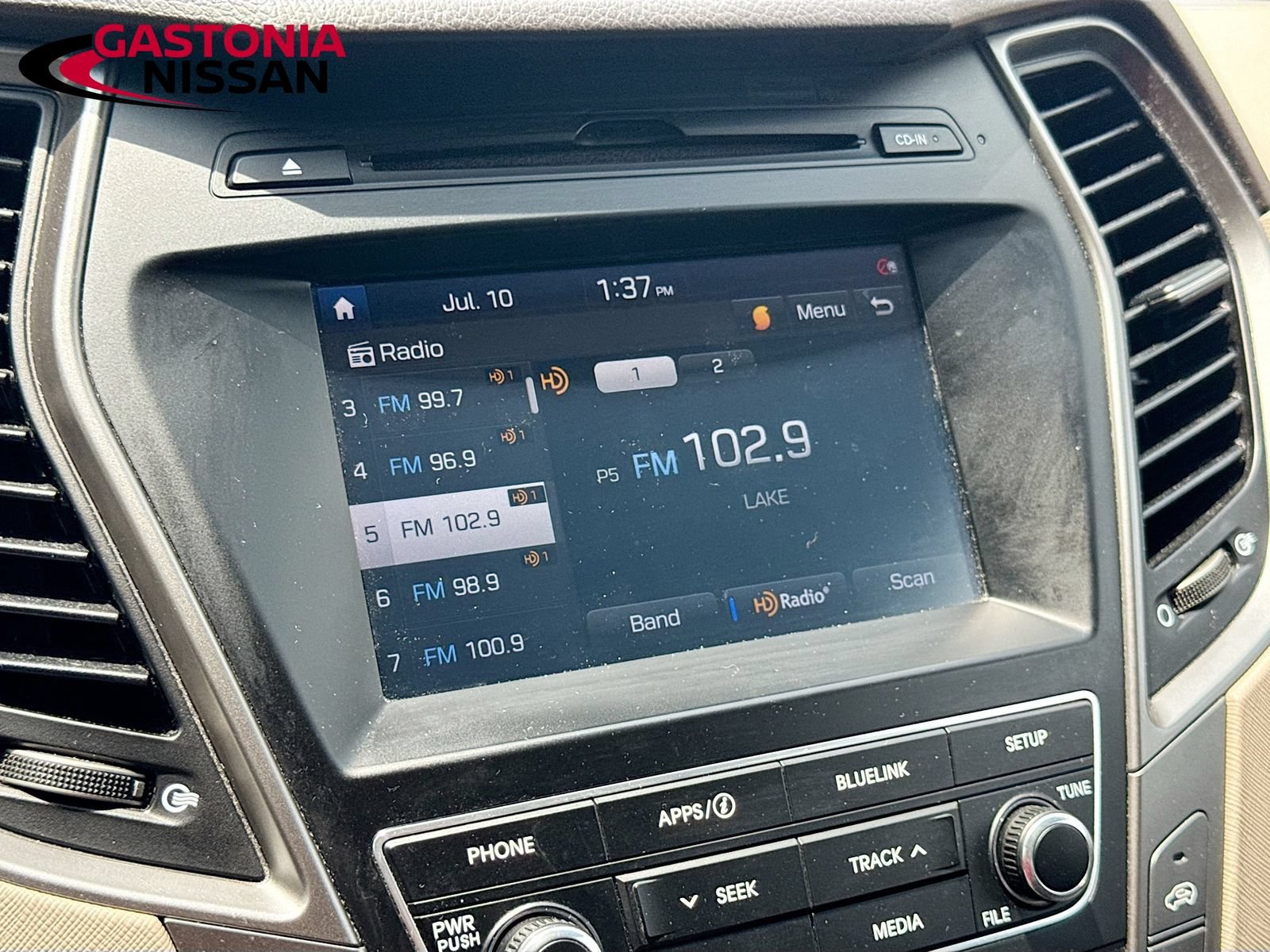 Used 2017 Hyundai Santa Fe Sport AWD/4WD image 19