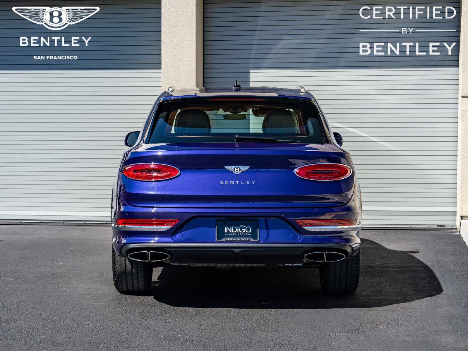 Used 2024 Bentley Bentayga AWD/4WD image 5
