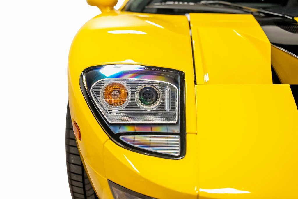 Used 2005 Ford GT image 8