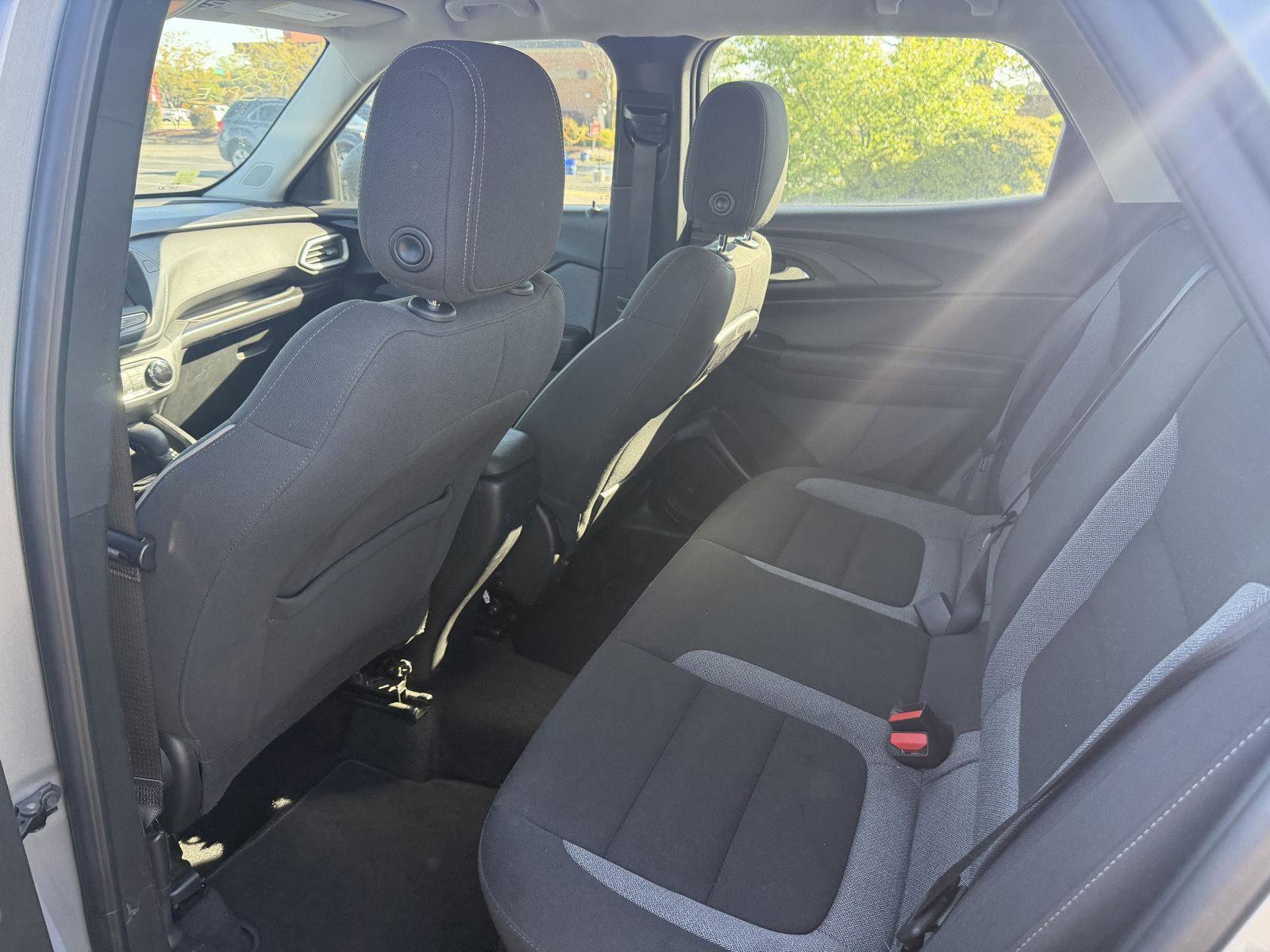 Used 2023 Chevrolet TrailBlazer LS image 12
