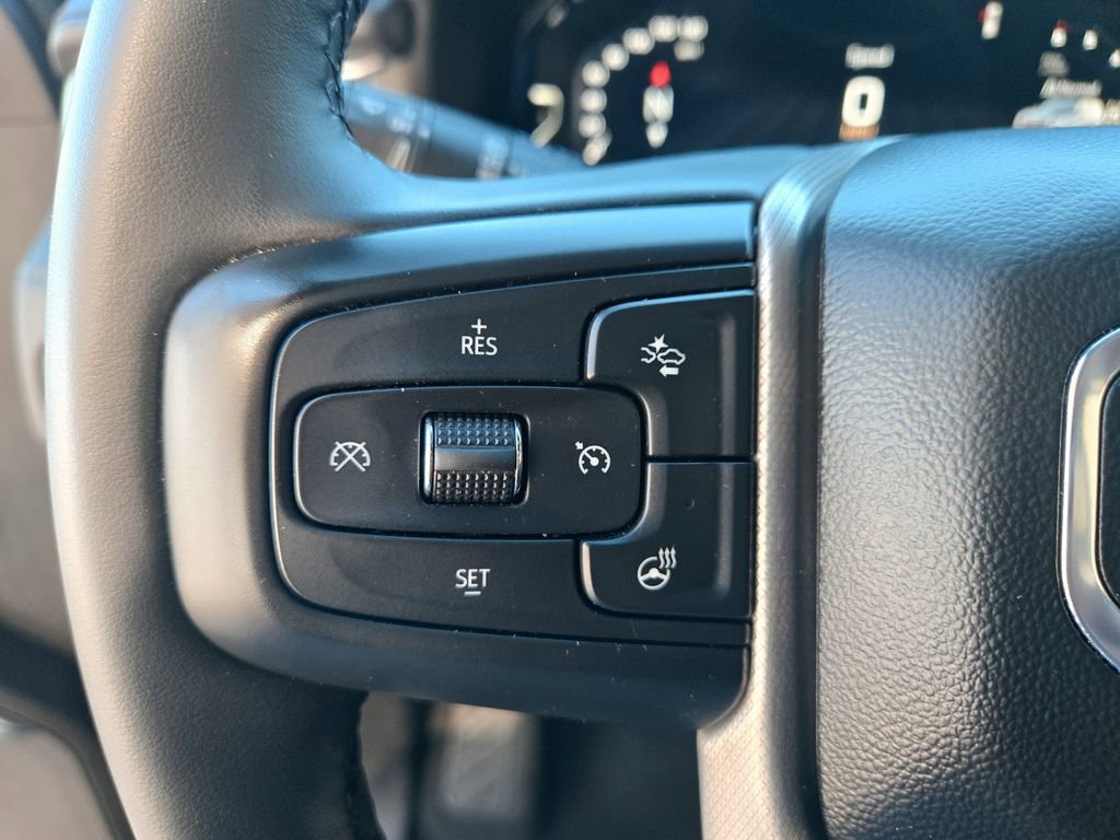 Used 2024 GMC Yukon Denali image 15