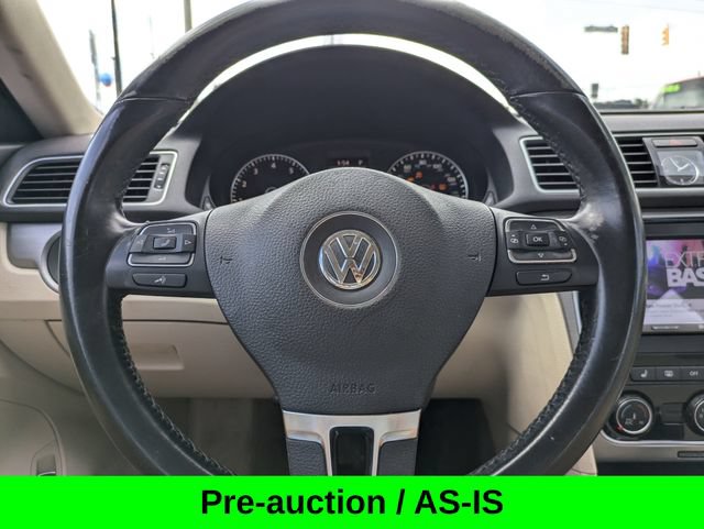 Used 2014 Volkswagen Passat 1.8T Sport FWD image 22