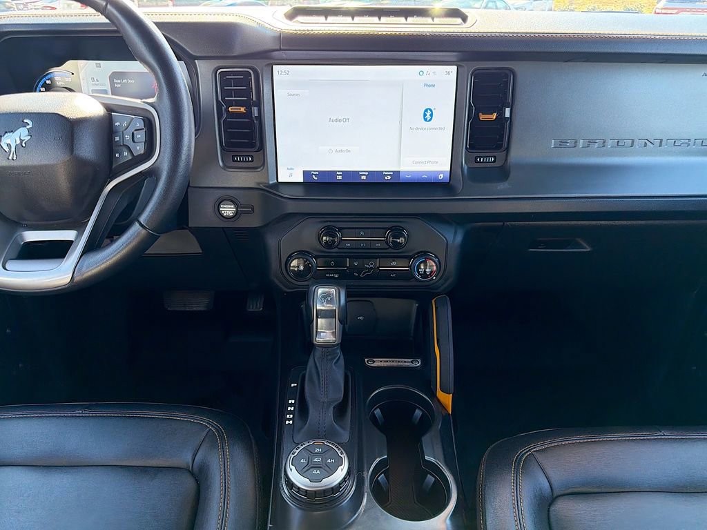 Used 2024 Ford Bronco Badlands image 19