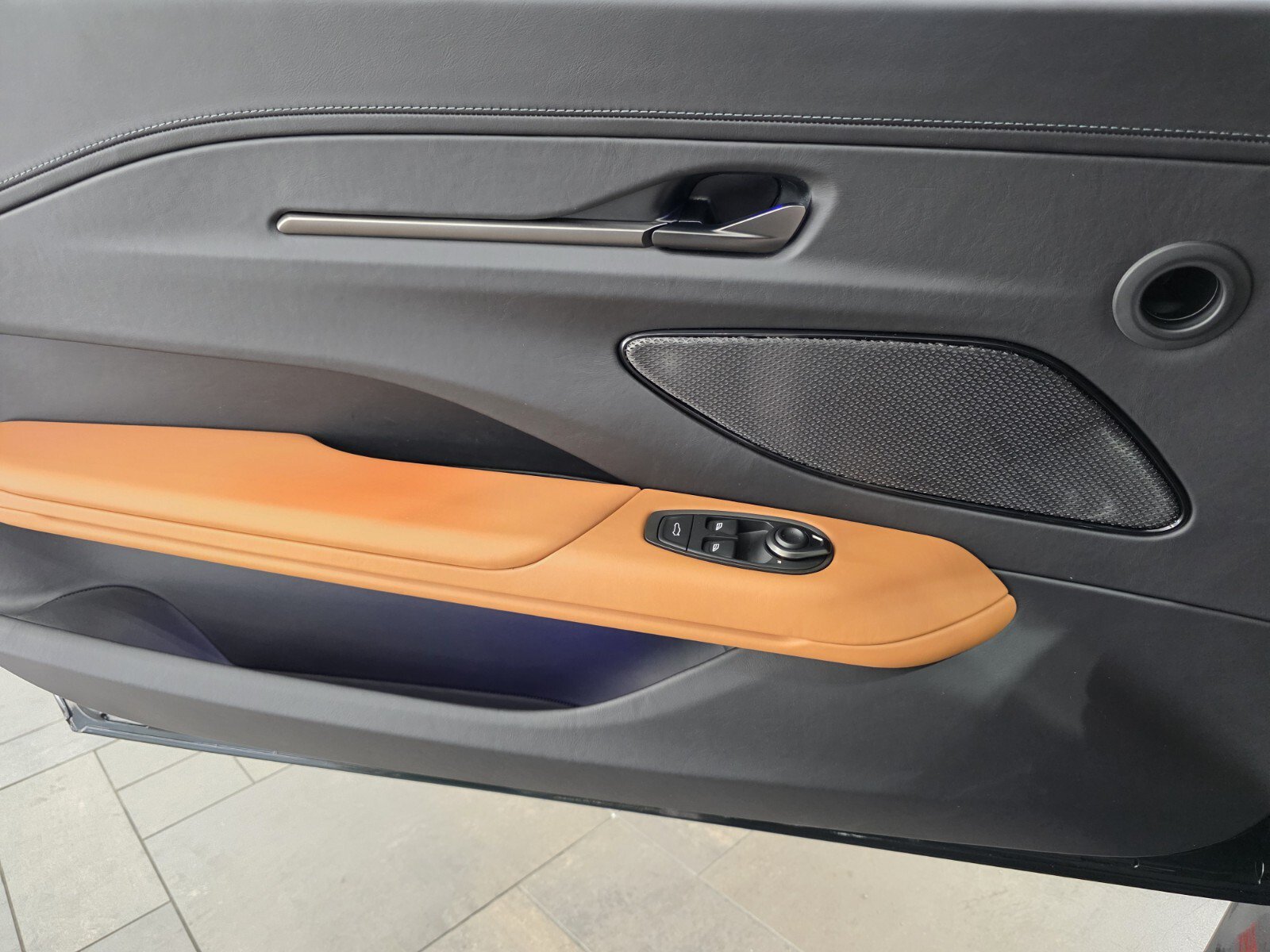 New 2026 Aston Martin V8 Vantage S RWD image 16