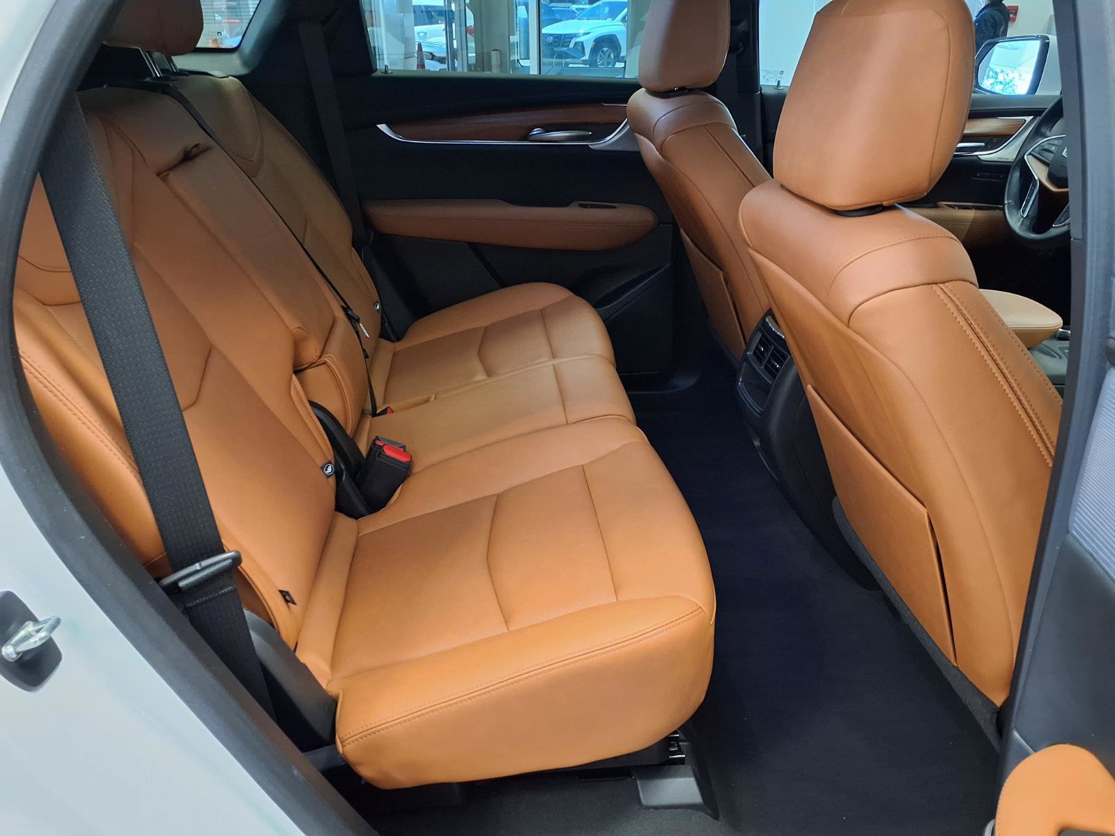 Used 2023 Cadillac XT5 Premium Luxury w/ Technology Package FWD image 14