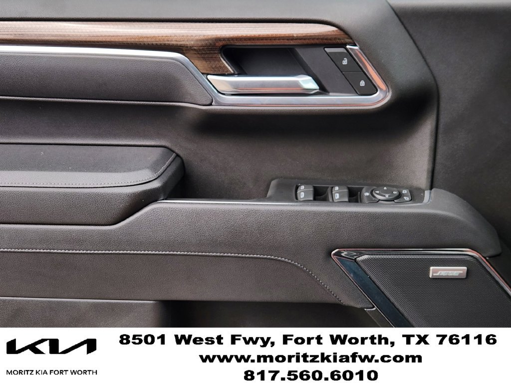 Used 2025 Chevrolet Silverado 1500 LT Trail Boss w/ Convenience Package II AWD/4WD image 24