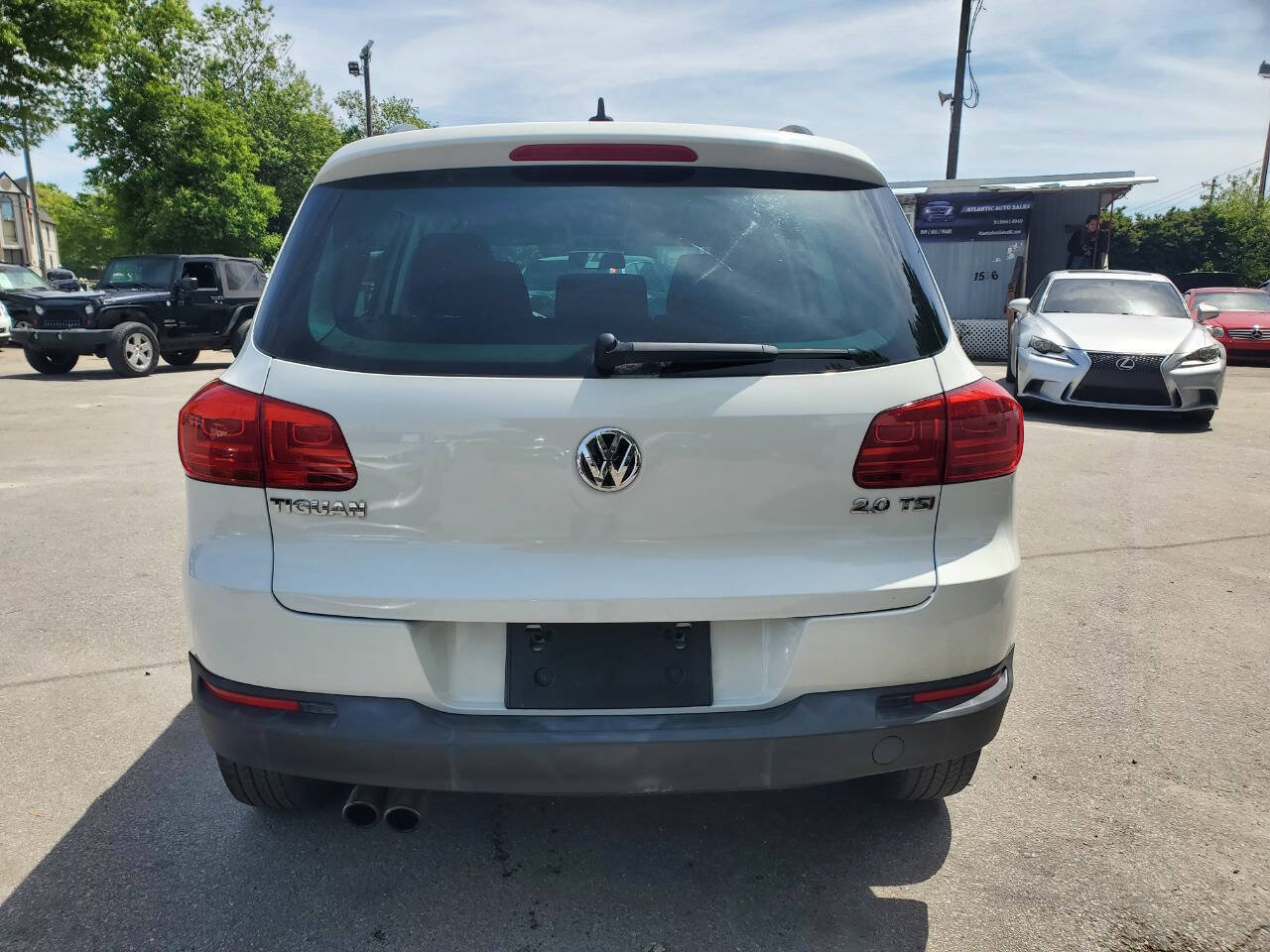Used 2015 Volkswagen Tiguan S FWD image 6