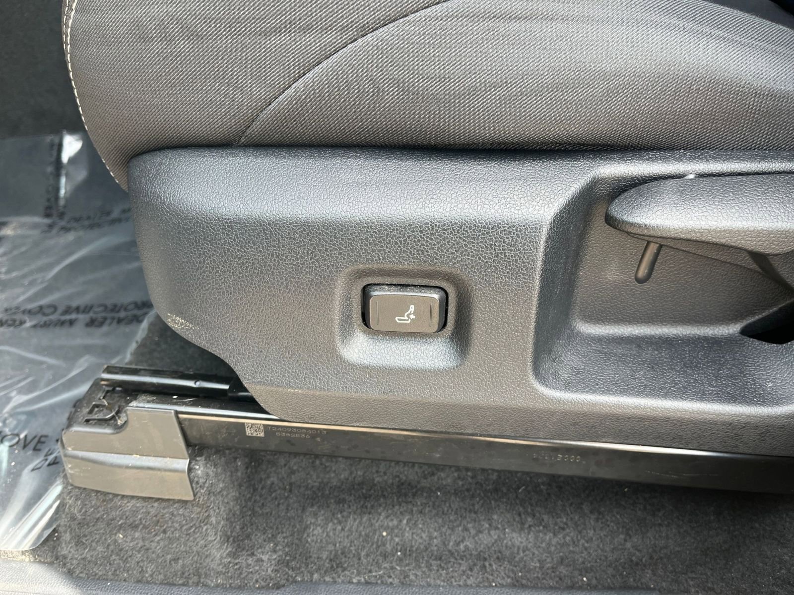 Used 2024 Toyota Tacoma w/ TRD Package image 21