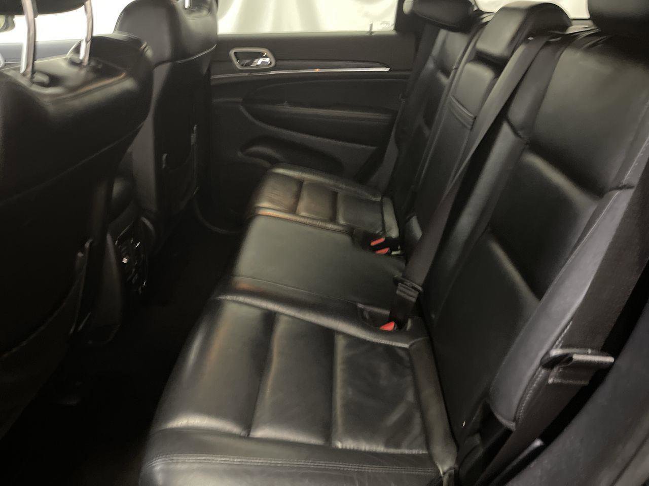Used 2021 Jeep Grand Cherokee Limited w/ Trailer Tow Group IV AWD/4WD image 22