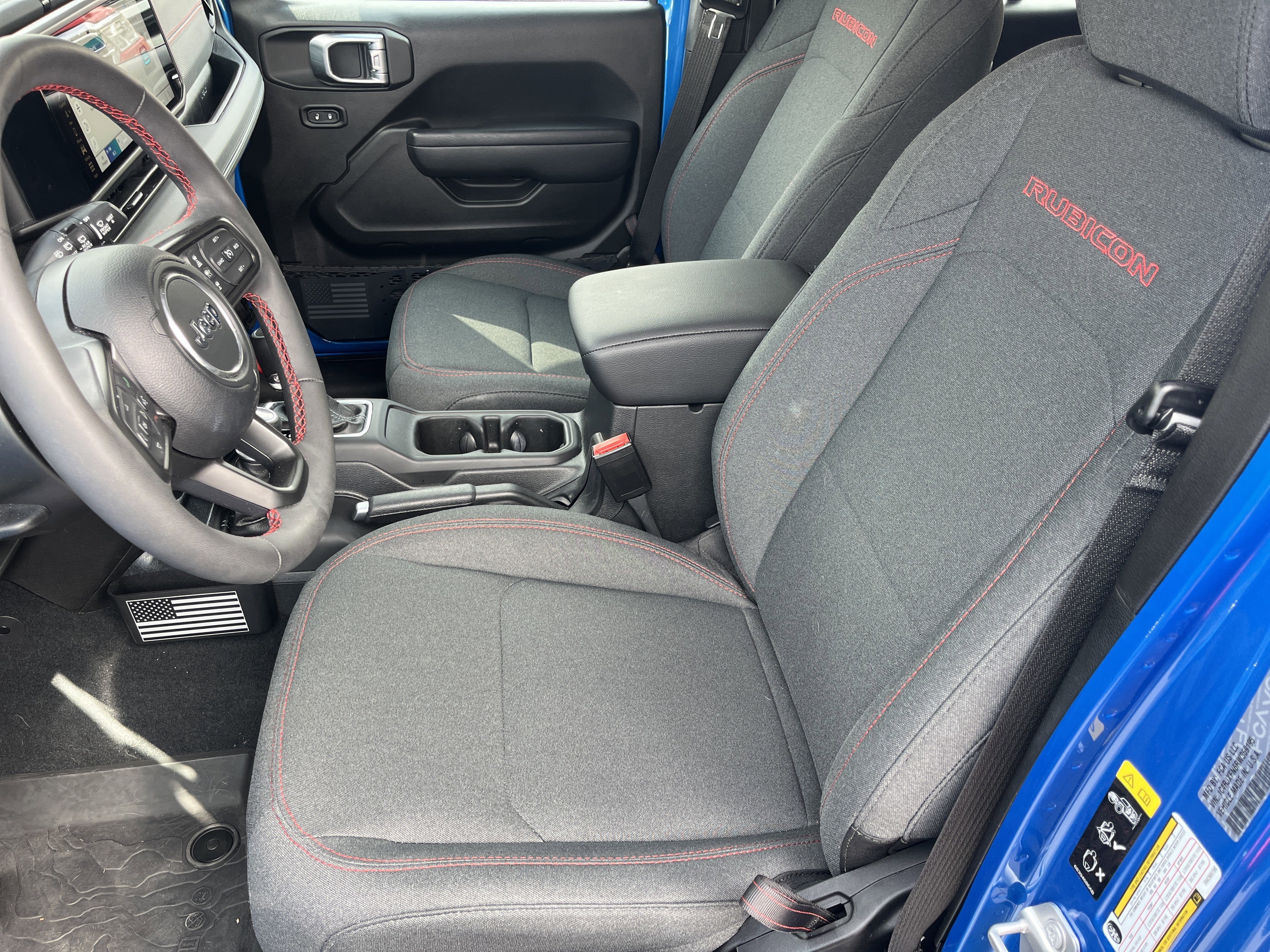 Used 2024 Jeep Wrangler Unlimited Rubicon w/ XTREMEE 35" Tire Package image 15