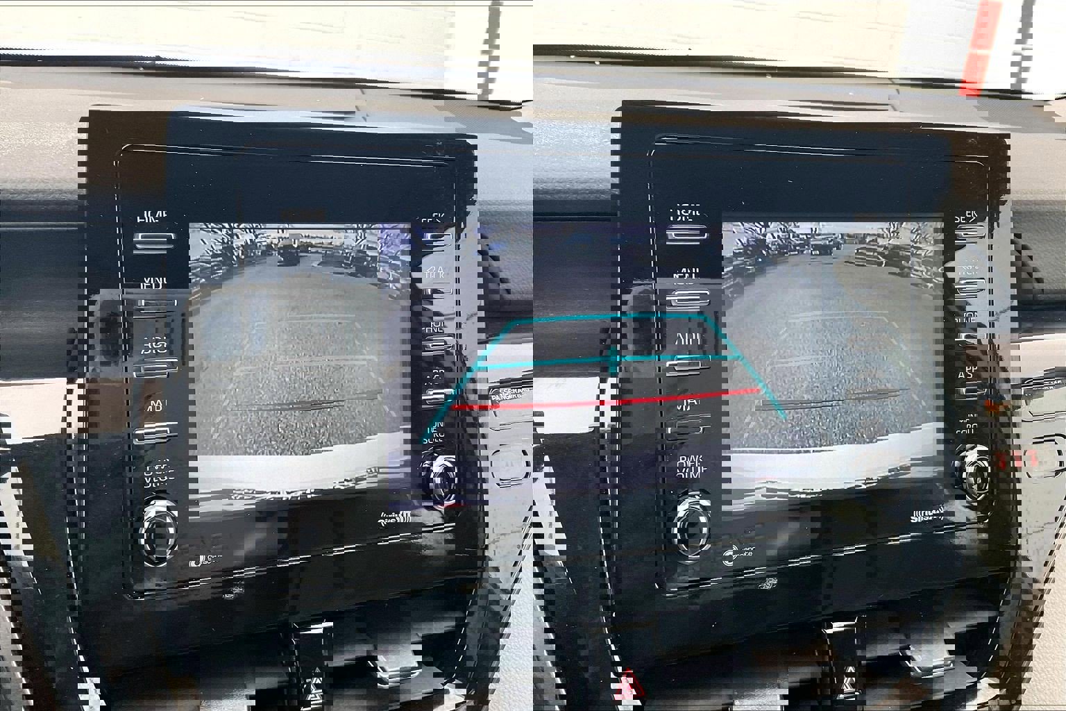 Used 2023 Toyota Camry SE image 26