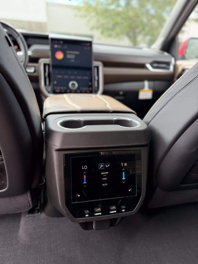 Used 2026 GMC Yukon XL Denali Ultimate w/ LPO, Floor Liner Package AWD/4WD image 23