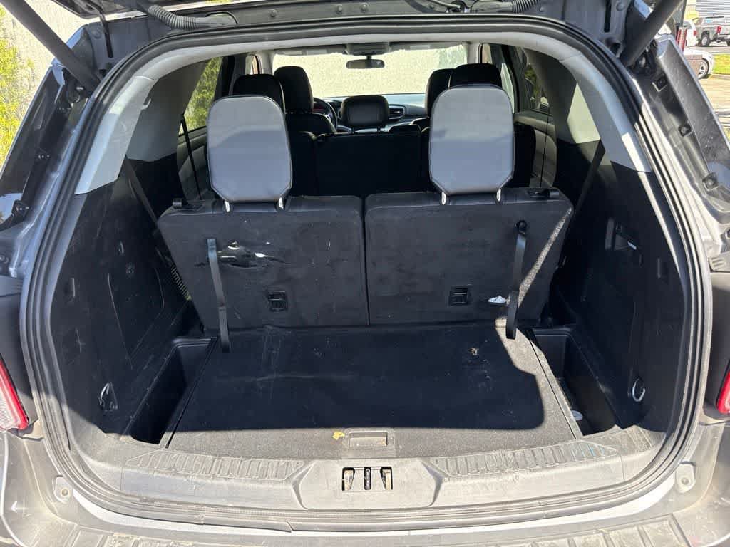 Certified 2023 Ford Explorer XLT w/ Equipment Group 202A RWD image 10
