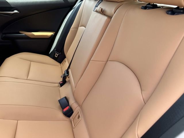 New 2026 Lexus UX 300h AWD image 13
