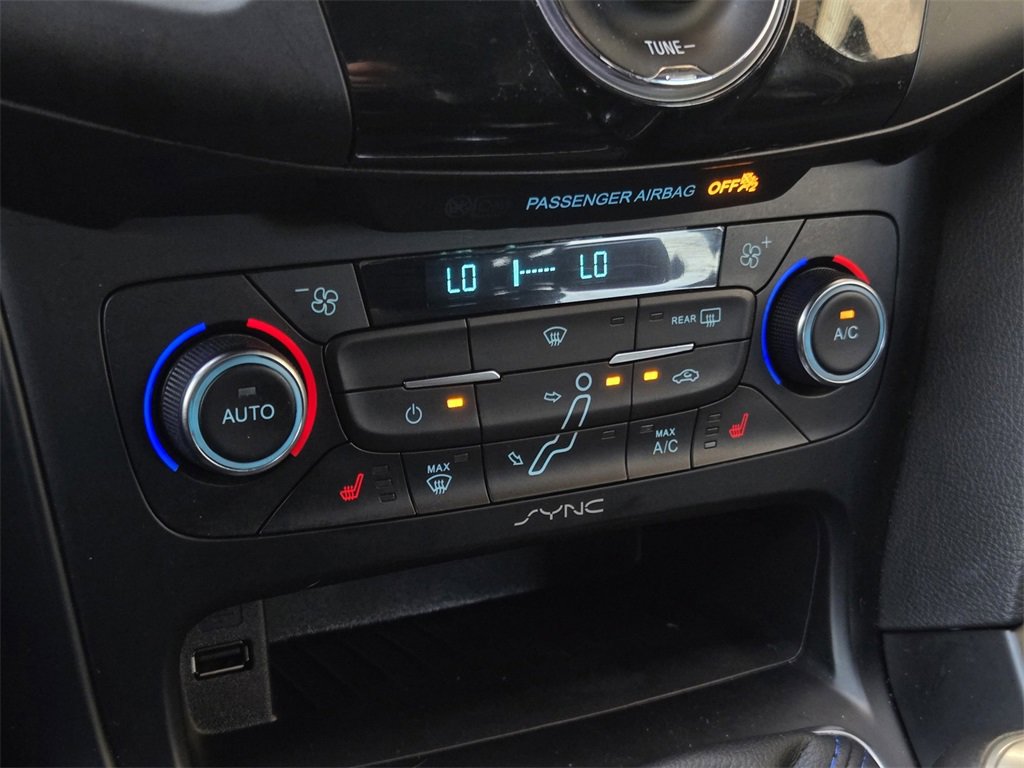 Used 2017 Ford Focus RS image 34