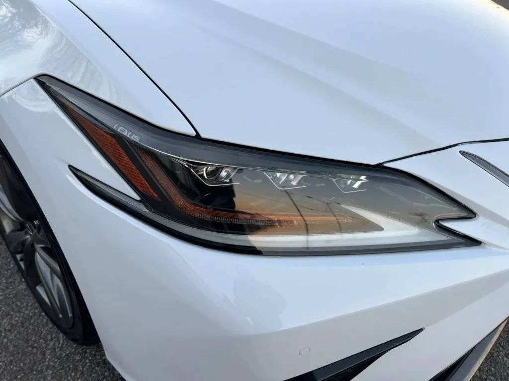 Used 2019 Lexus ES 350 F Sport w/ Accessory Package 2 FWD image 34