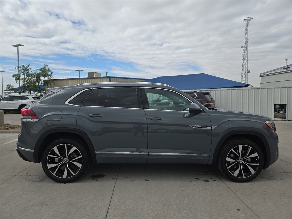 New 2025 Volkswagen Atlas Cross Sport SEL Premium R-Line image 12