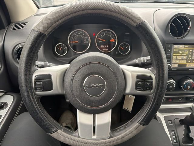 Used 2015 Jeep Compass High Altitude AWD/4WD image 17