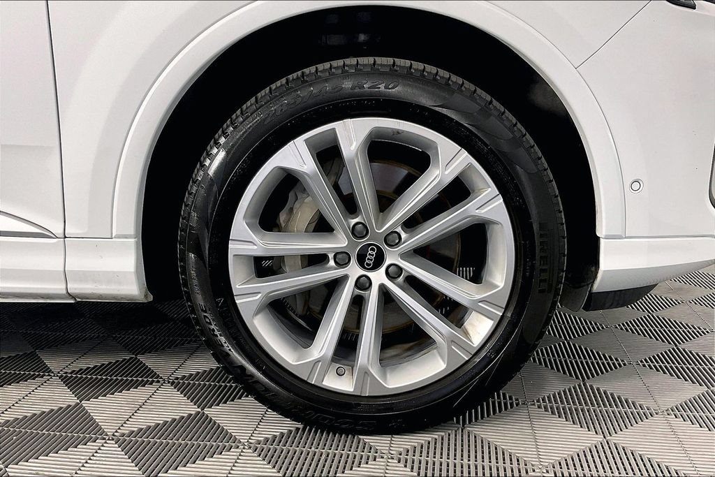 Used 2025 Audi Q7 3.0T Premium Plus AWD/4WD image 10