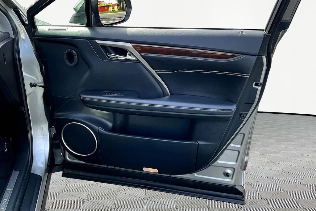 Used 2019 Lexus RX 350 FWD w/ Navigation Package image 29