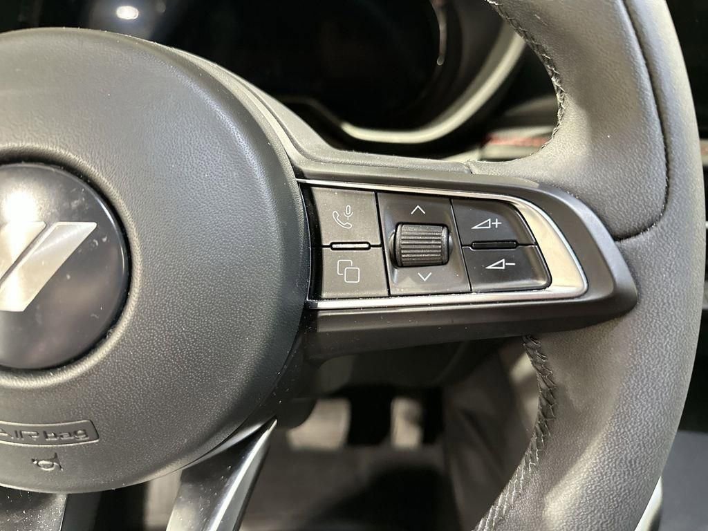 Used 2024 Dodge Hornet GT w/ GT Blacktop Package image 31