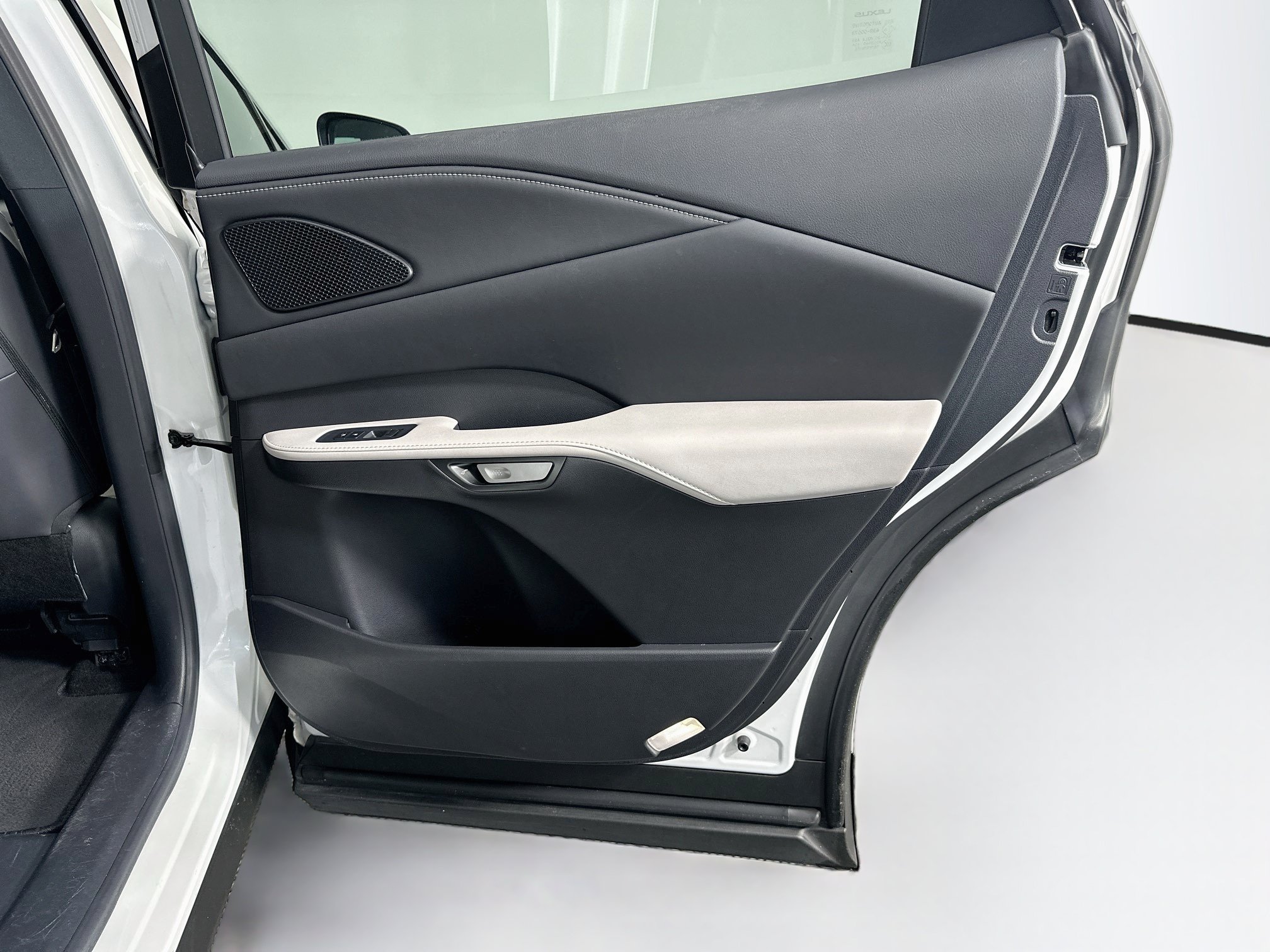 Used 2023 Lexus RX 350 Premium w/ Cold Area Package FWD image 32