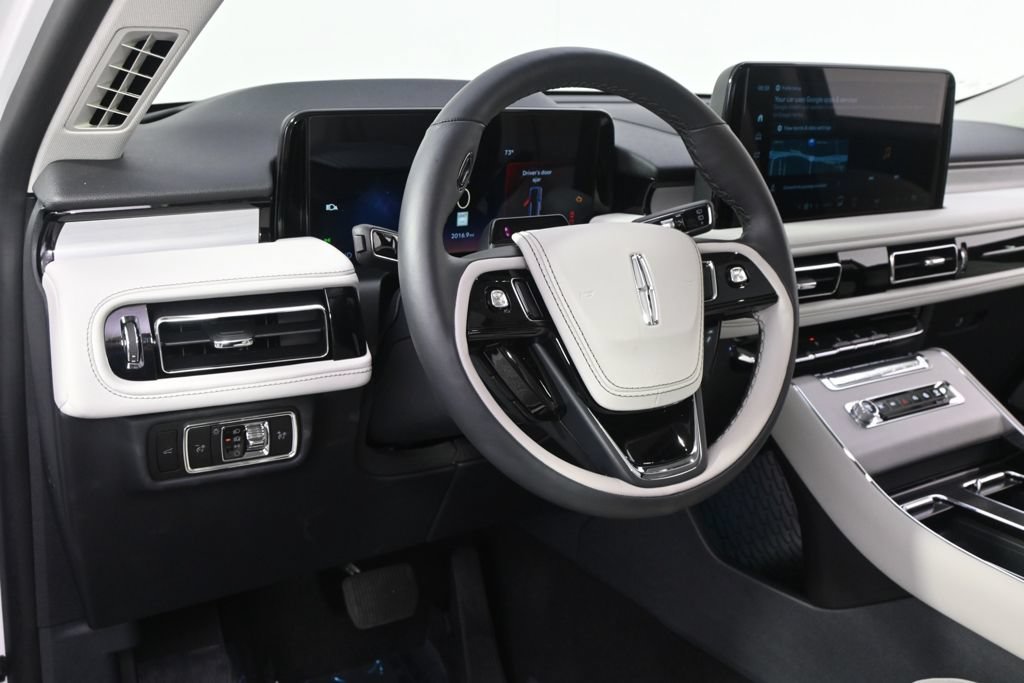 New 2026 Lincoln Aviator Reserve AWD/4WD image 11