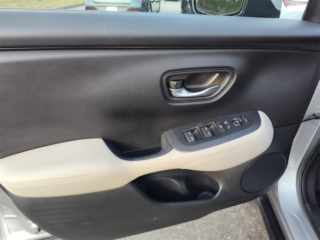 Certified 2024 Honda HR-V LX image 19