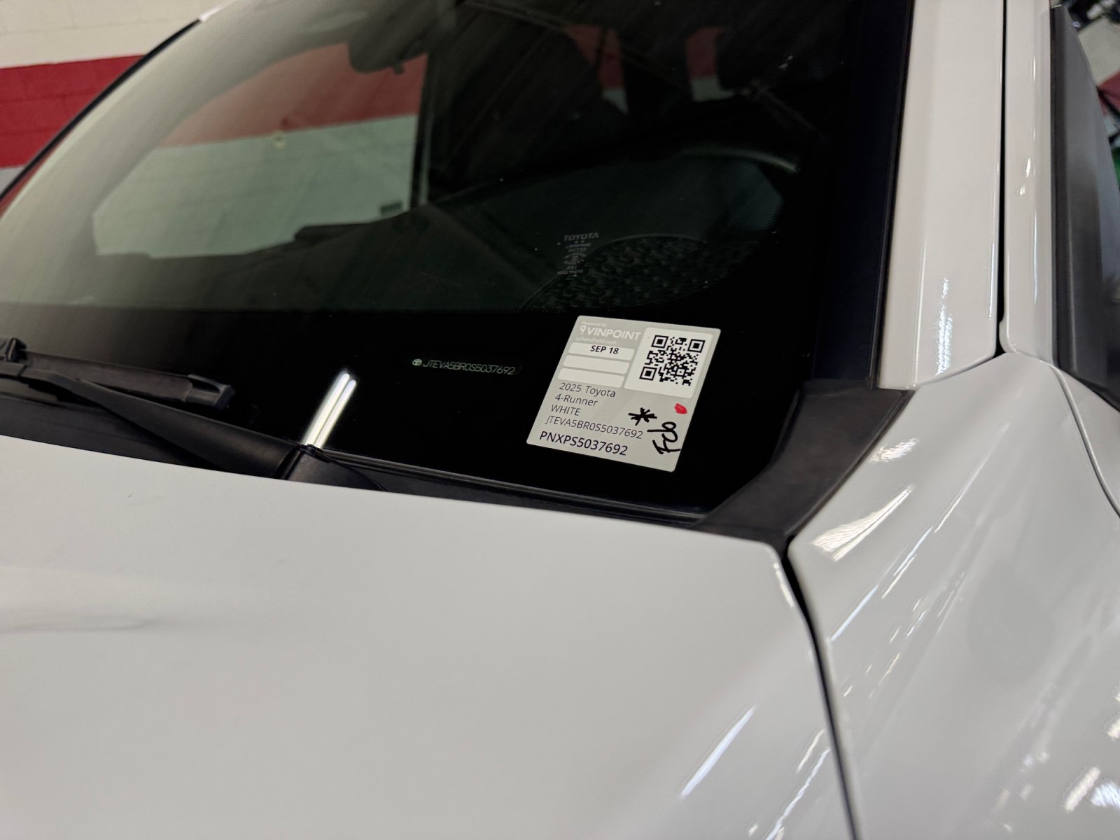 Certified 2025 Toyota 4Runner SR5 AWD/4WD image 24